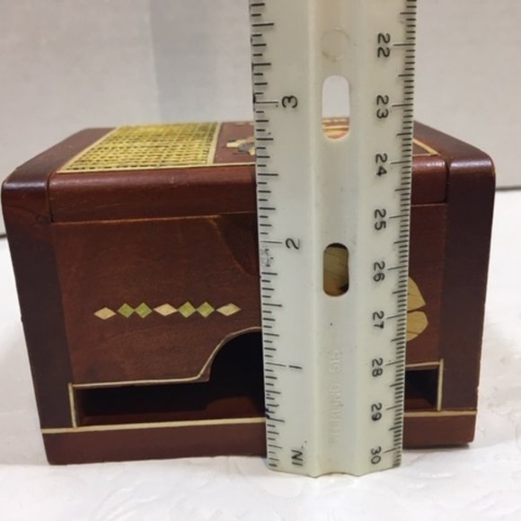 Wooden Box Paper Holder Dispenser Ecuador Country Scene Tabletop 3.75x2.75x2.5" - Picture 9 of 11